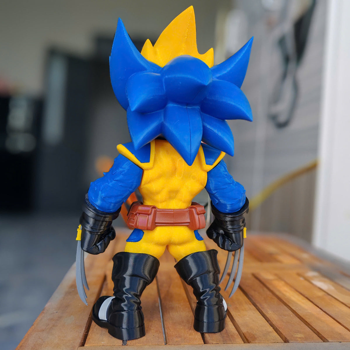 Wolvie/Sonic Figure